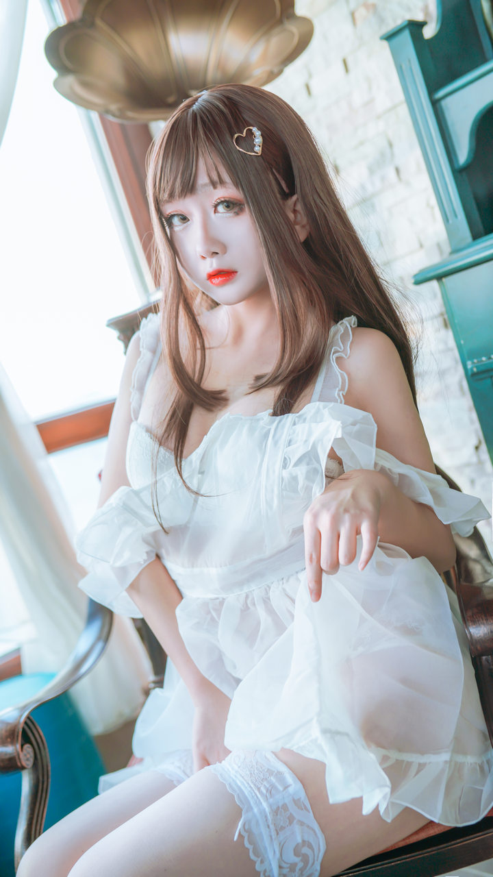 童颜波涛汹涌Coser@日奈娇 NO.043 透明围裙[35P／481MB]
