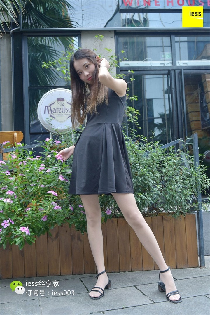 [IESS异思趣向] 2017.09.01 丝享家056《咬一口水晶赤足Ⅱ》婉萍